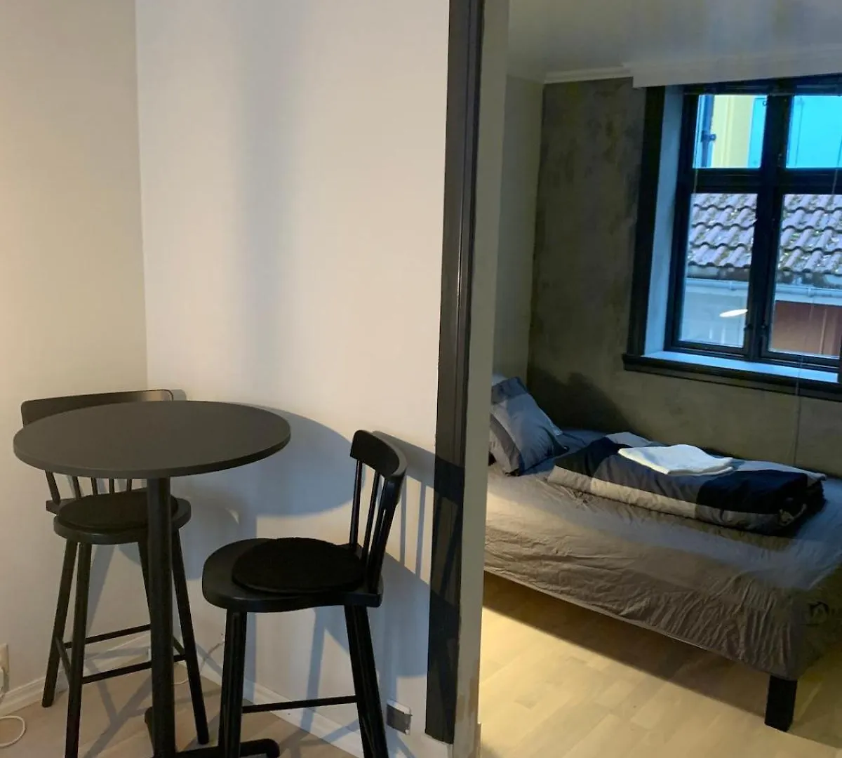 Charming Apartment Great Location Берген